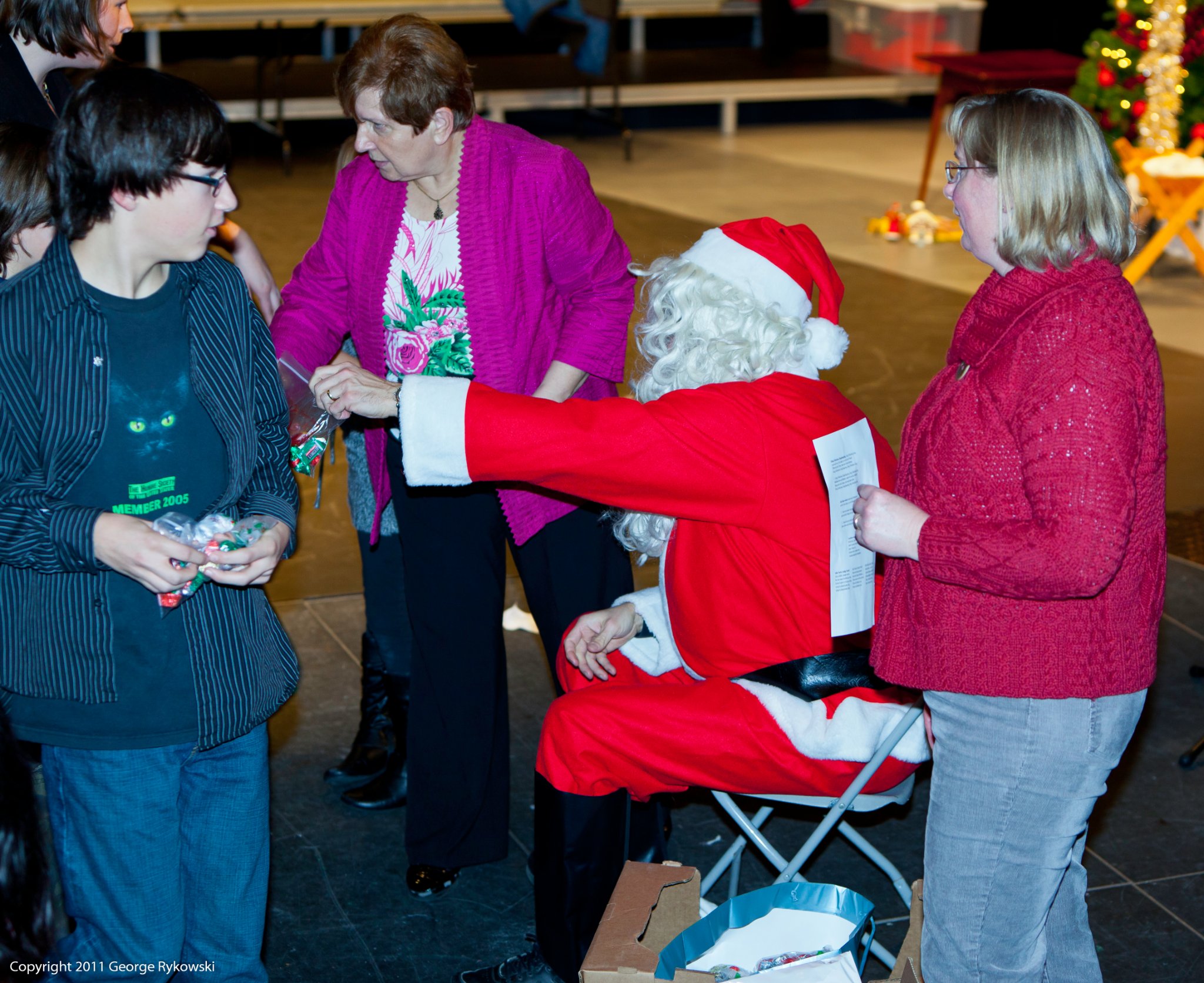 DANKChristmas2011-1136.jpg